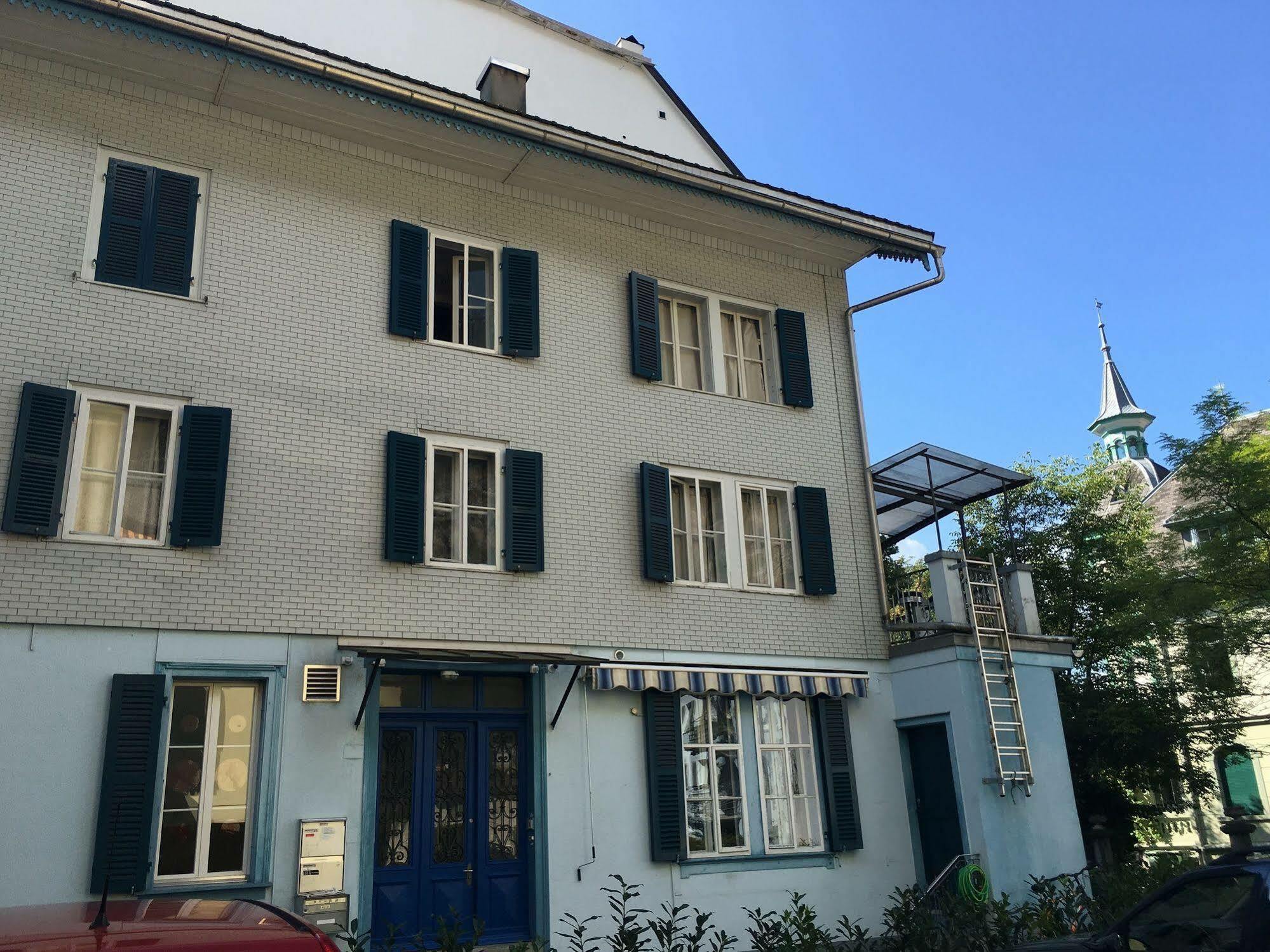 Interlaken Linda Inn Lodge Екстер'єр фото