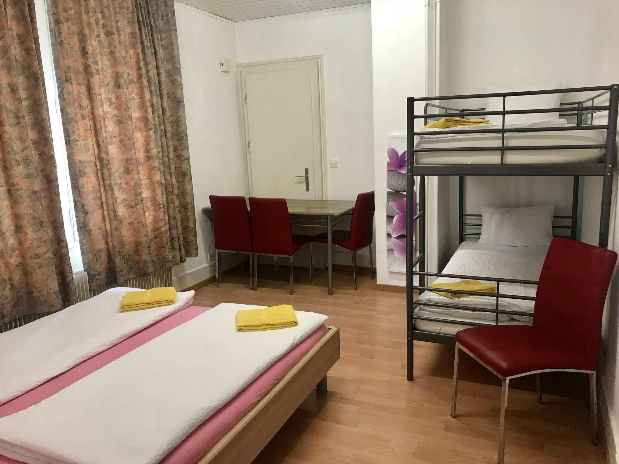 Interlaken Linda Inn Lodge Екстер'єр фото